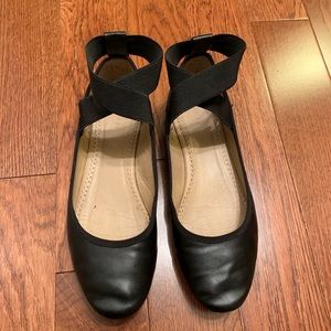 Black Ballerina Flats